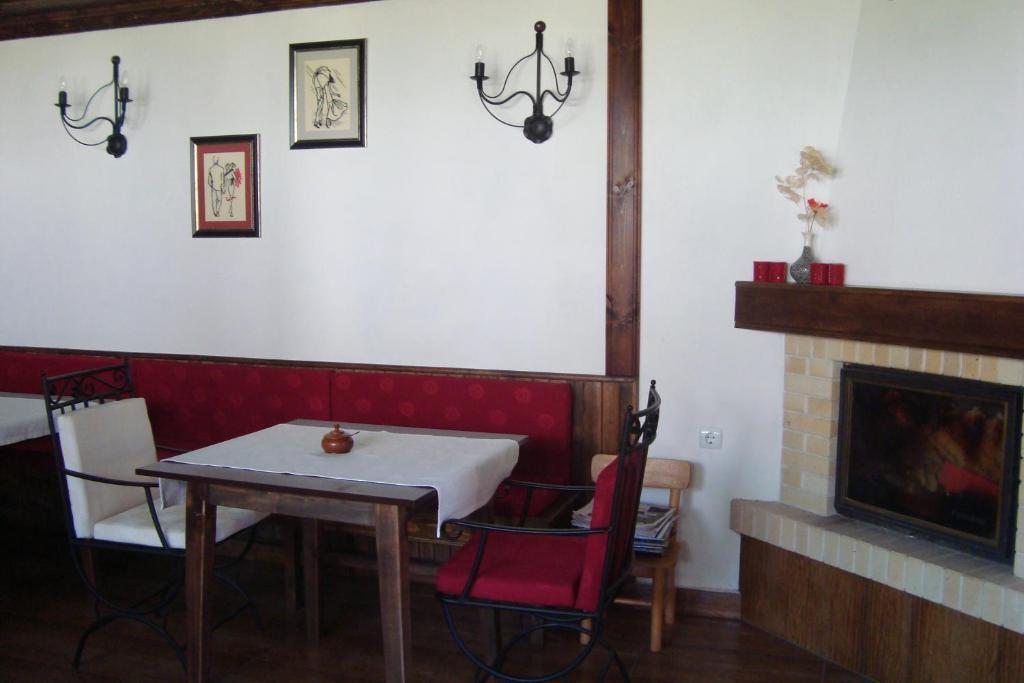 Guest House Astra Koprivshtitsa Exterior foto